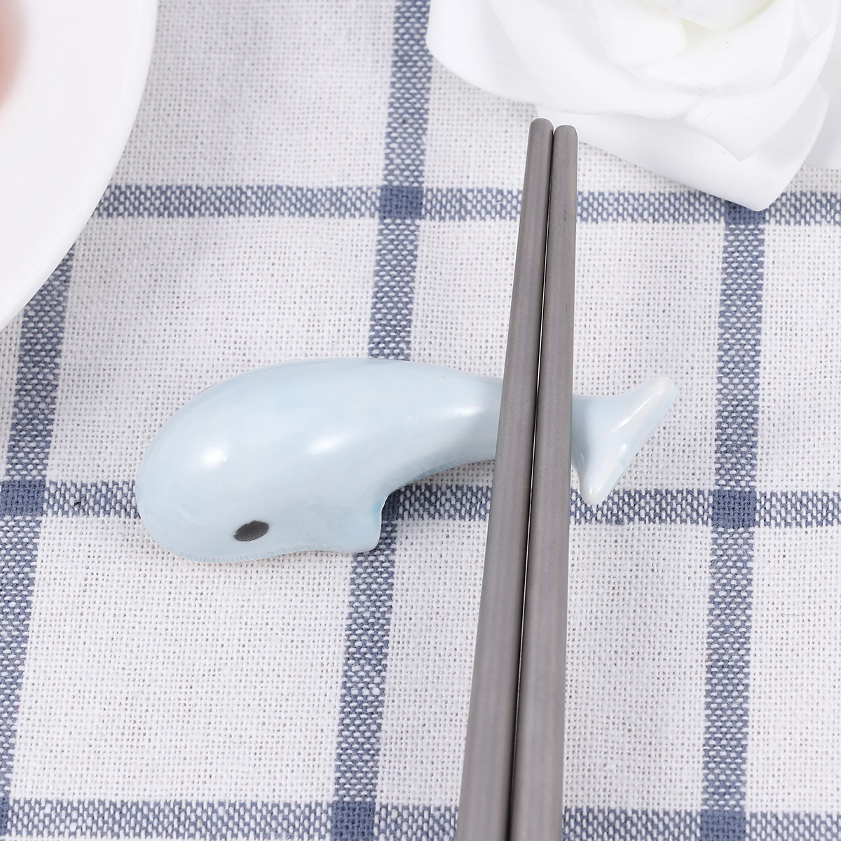 

6Pcs Ceramic Chopsticks Rack Blue Dolphin Shape Cute Chopsticks Holder Spoon Rest Home Dining Tableware Supplies