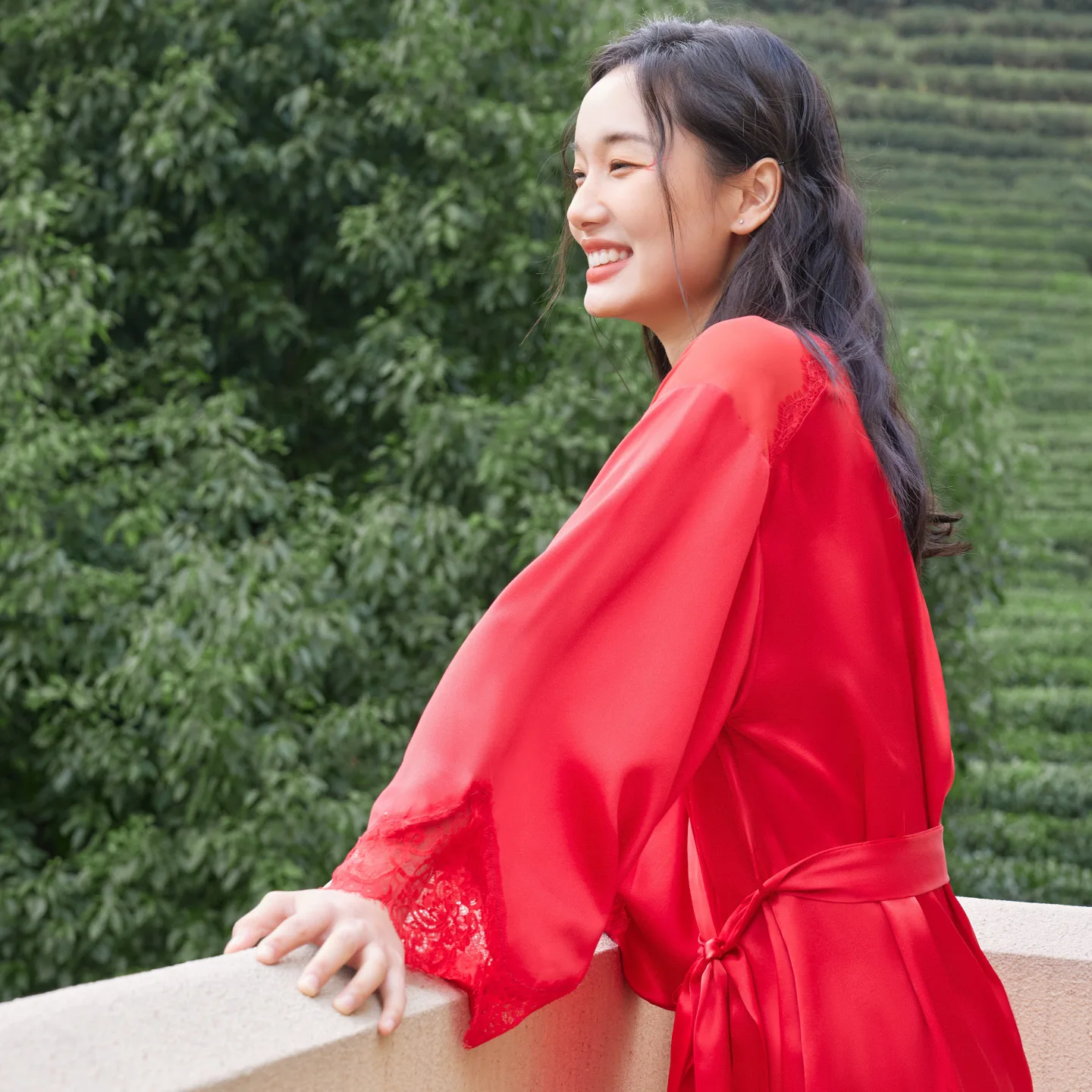 Women 19MM 100% Mulberry Silk Robe Summer Red Lace Belted Wrap Bathrobe Vintage Elegant Night Gown Bridal Morning Robe Nightwear