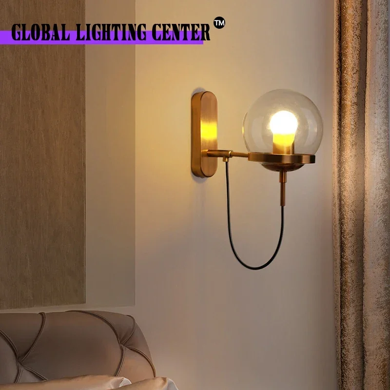 Nordic หรูหรา LED Glass Ball โคมไฟติดผนังห้องนั่งเล่น Modern Wall Sconce ห้องนอนข้างเตียง Corridor โคมไฟในร่ม