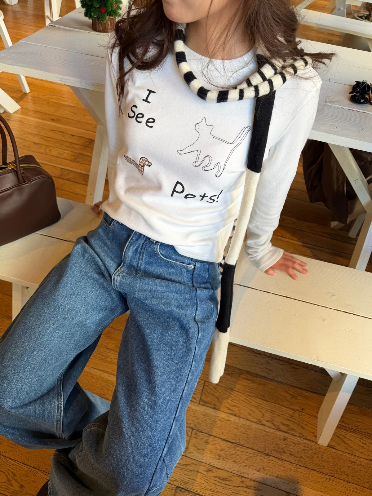 

Comfortable Long Sve Women's Slim Fit T-irt ACRAB Velvet Base irt American High Street fiti Lazy Sle Cotton Print