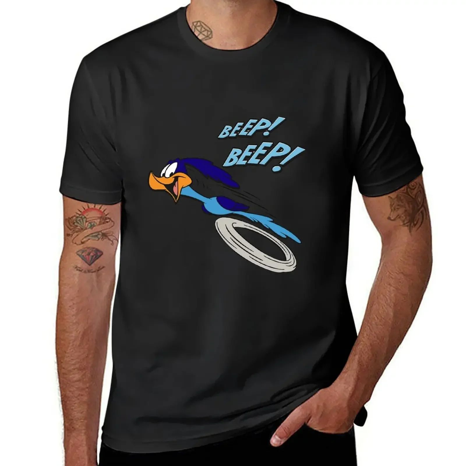 

roadrunner running cartoon T-Shirt graphic t shirt vintage cute clothes slim fit t shirts for men