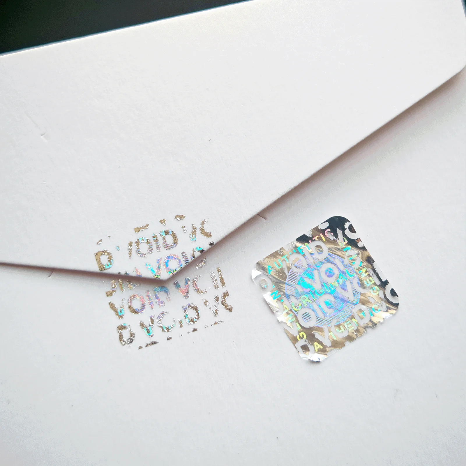 500 Stück Runde 20x20mm Hologramm Original-Aufkleber Manipulationssichere Sicherheitsetiketten Holographische Aufkleber für Garantieversiegelung – Detail 5