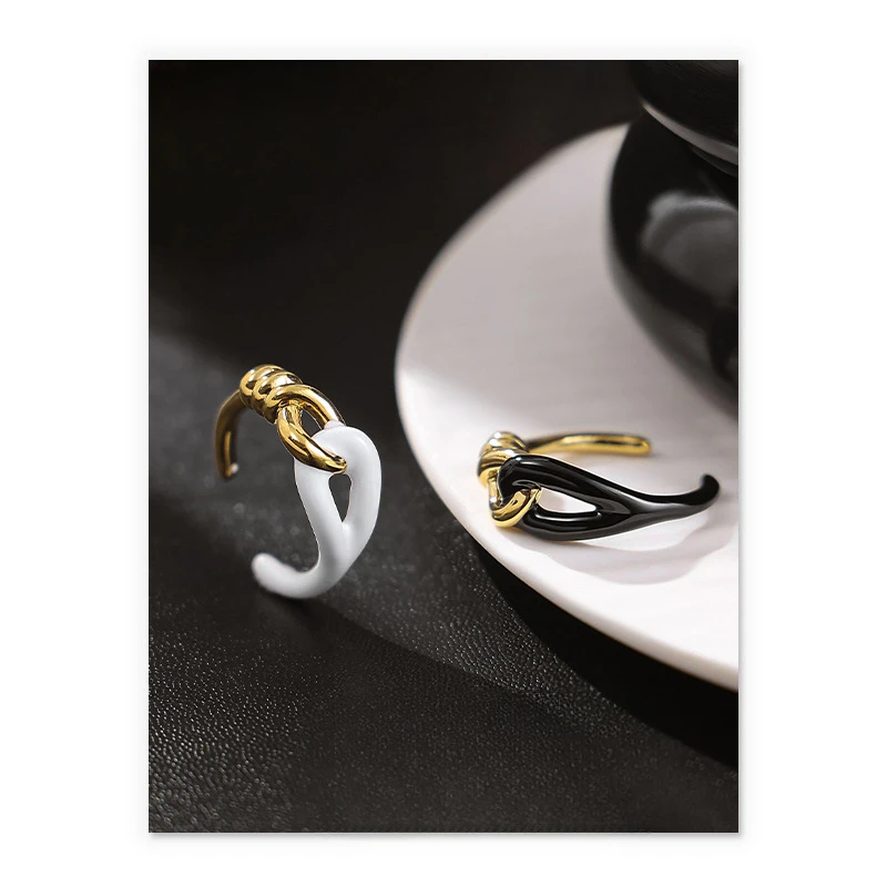 

European and American fashion new open ring, black/white dripping oil cold enamel pair ring design niche temperament