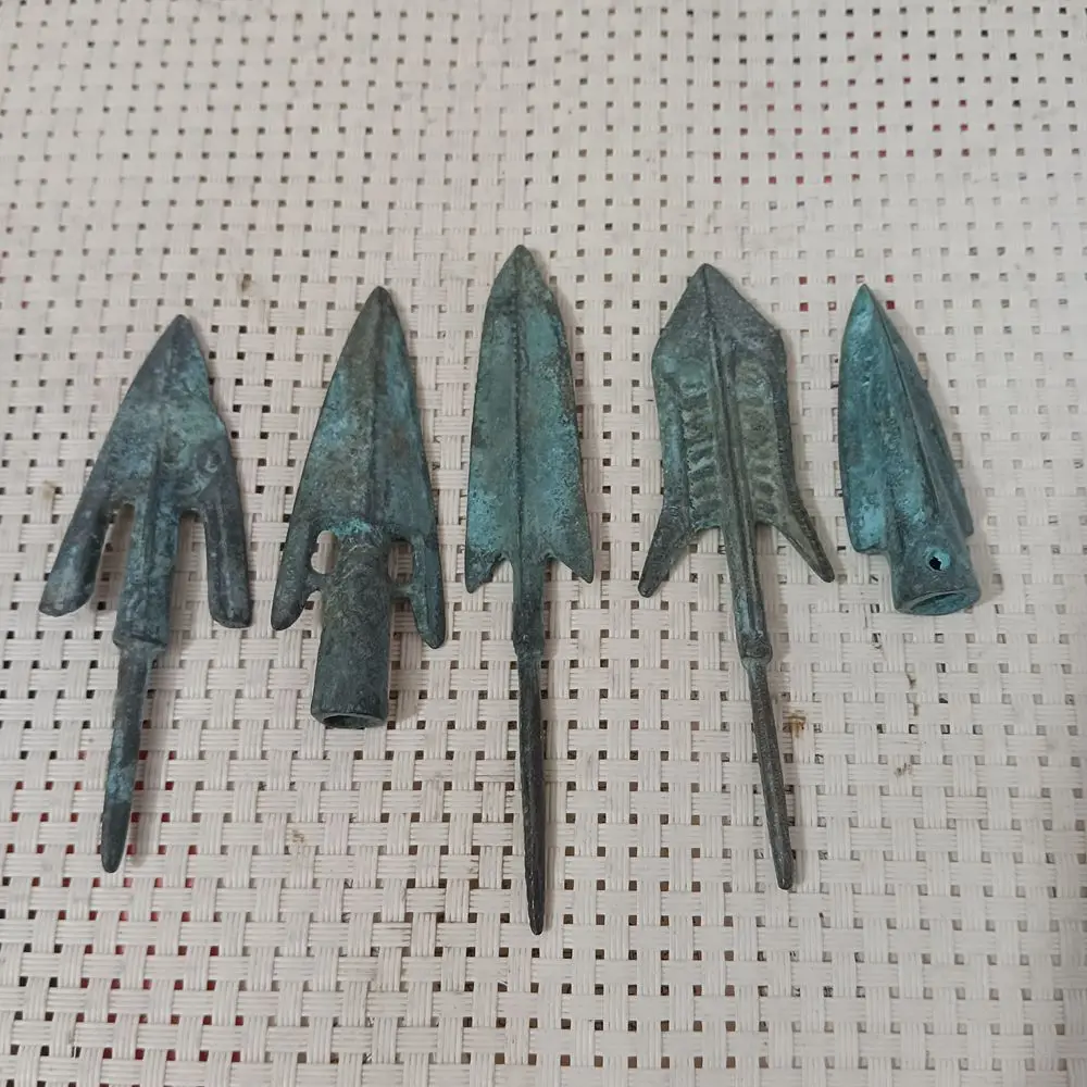 Old 5 Pieces Rare Bronze Spear Model Lance Ancient Tool Knives Model Ancient Men Working Tool