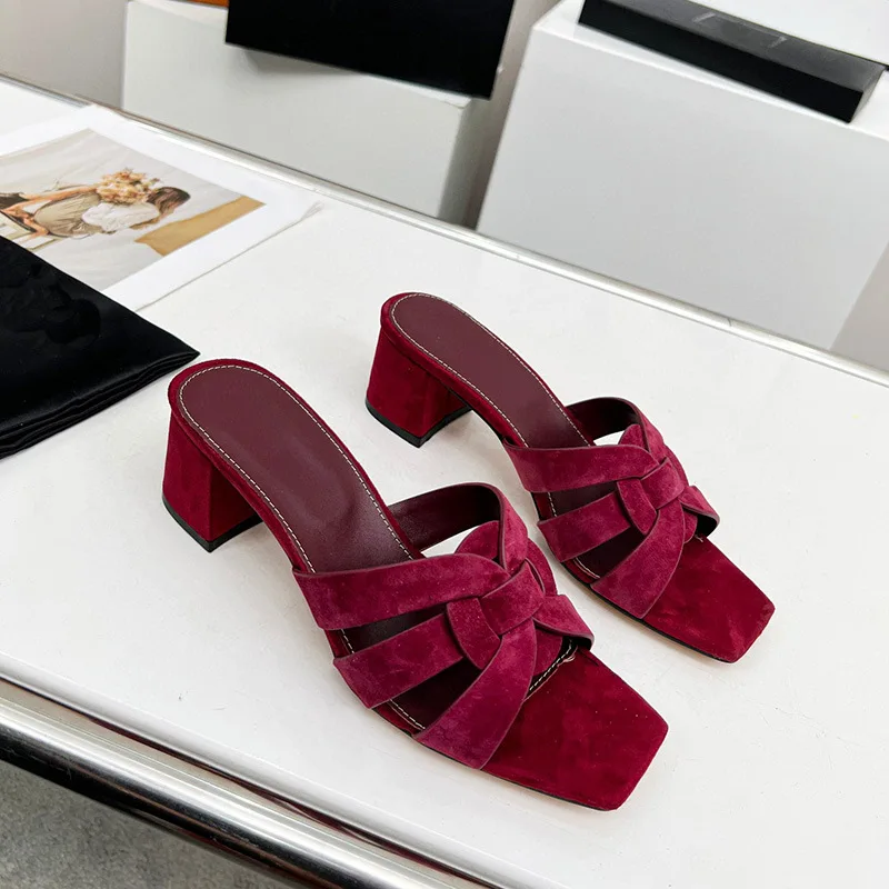 

Summer sandals, women's large size 43 flat one-line square toe casual hollow beach shoes, high-end velvet slippers T50