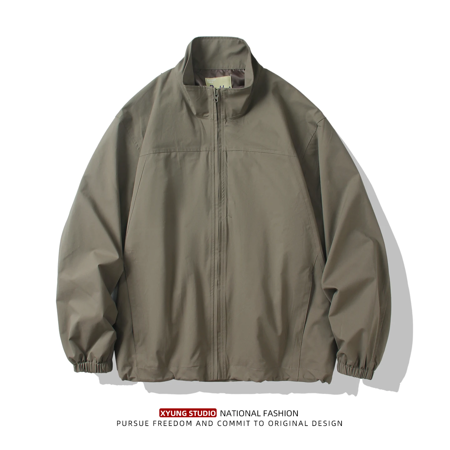 

Новая осенняя свободная повседневная куртка-бомбер с воротником-стойкой, для активного отдыха, из полиэфирного волокна, с длинными рукавами и застежкой-молнией