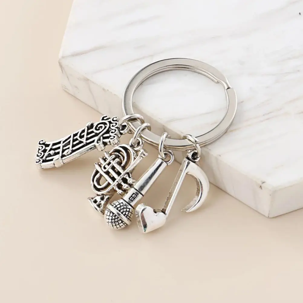 Music Keychains 2 Piece Metal Musical Note Microphone Trumpet Key Rings Bag Charms Hanging Ornaments