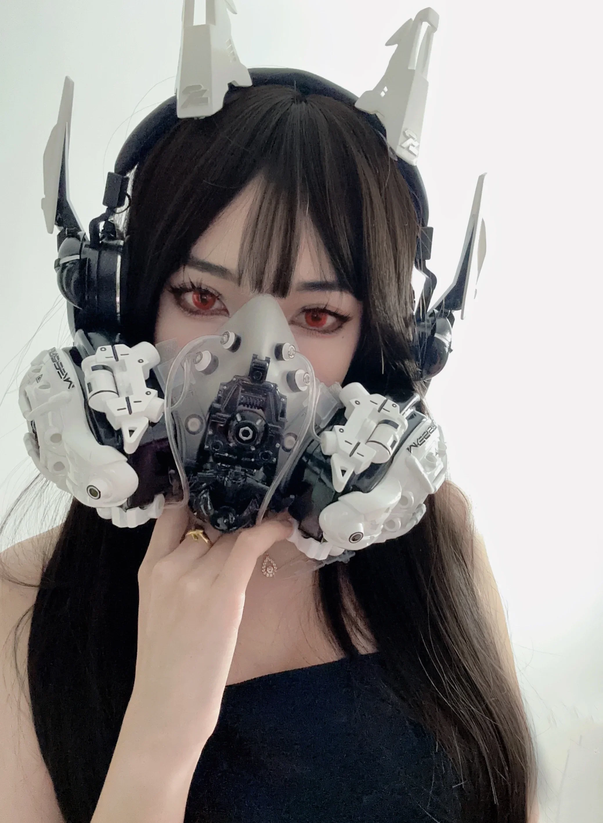 

Punk Luminous Cyber Mask Gloves Glasses Horns Cosplay Cyber Headset Masks Technological Gothic Wireless Bluetooth Headset Ears