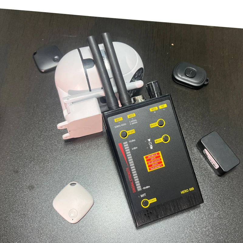Hero 009 RF Signal Scanner Wi‑Fi Wireless Eavesdropping Bug Detector, Directional Antenna Spy‑Camera Finder Hotel Car Inspection