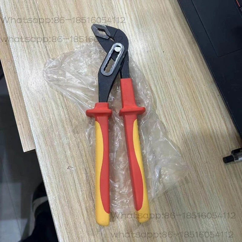Stock, Shanghai insulated water pump pliers 10 inches, the maximum opening of water pipe pliers is 7.9CM.