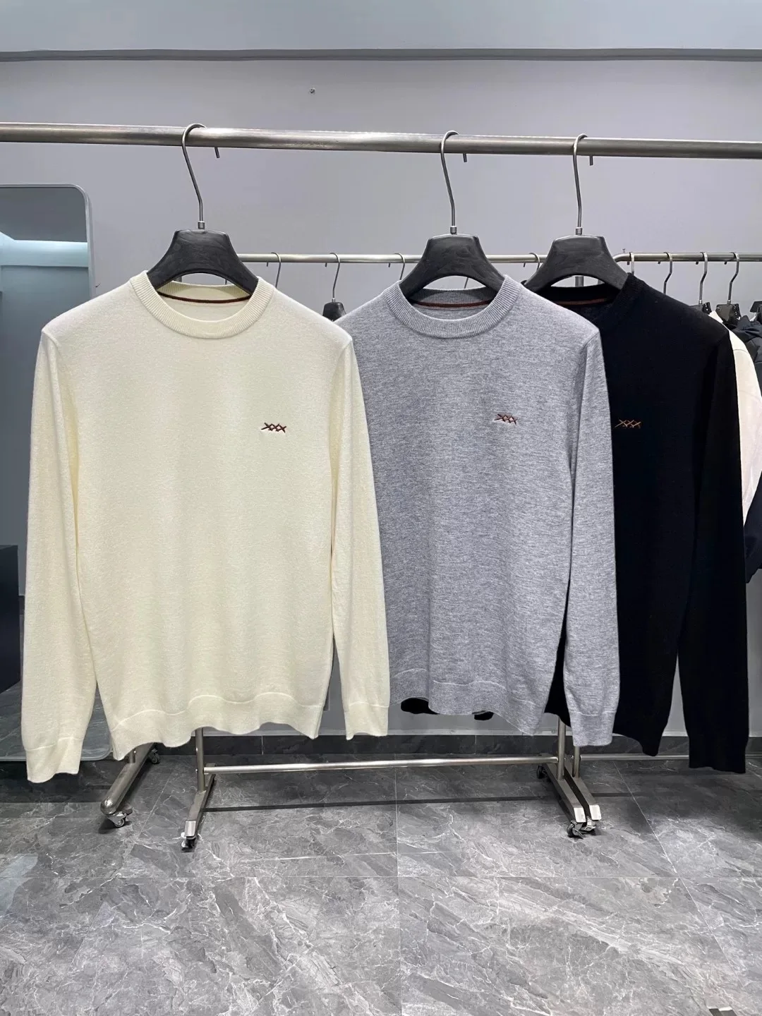 

Итальянская шерстяная пряжа премиум-класса ZZ, вязаный круглый пуловер Ne, свитер с вышивкой на груди, базовый длинный све, круглый топ Ne