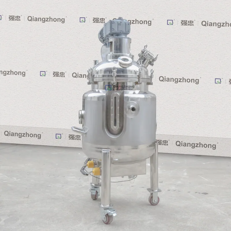 خزان خلط التدفئة الكهربائية المنظفات مع Agitator1000 لتر 600 لتر من الفولاذ المقاوم للصدأ 3 طبقات صابون شامبو سائل مغلف