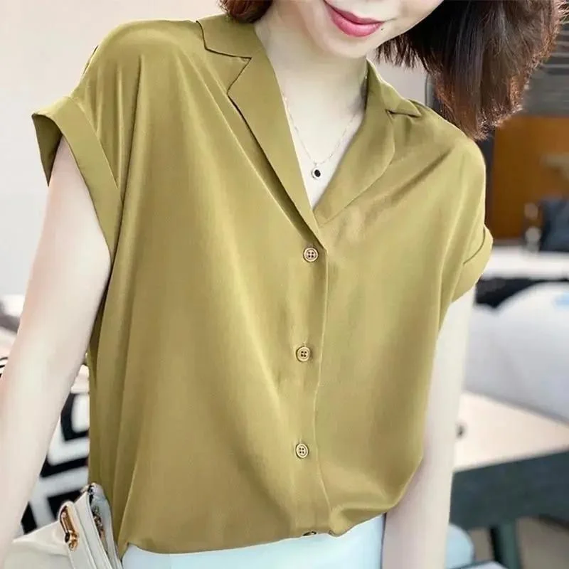 

Summer Ice Silk Women's Shirt Short Sleeve Loose Top High End Spun Shirt Button Design V-Neck Regular Length Pure Color