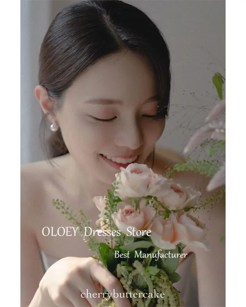 OLOEY 심플 A 라인 실크 오간자 웨딩 드레스, 스트랩리스 바닥 길이 코르셋 백 신부 가운, 결혼 맞춤 제작