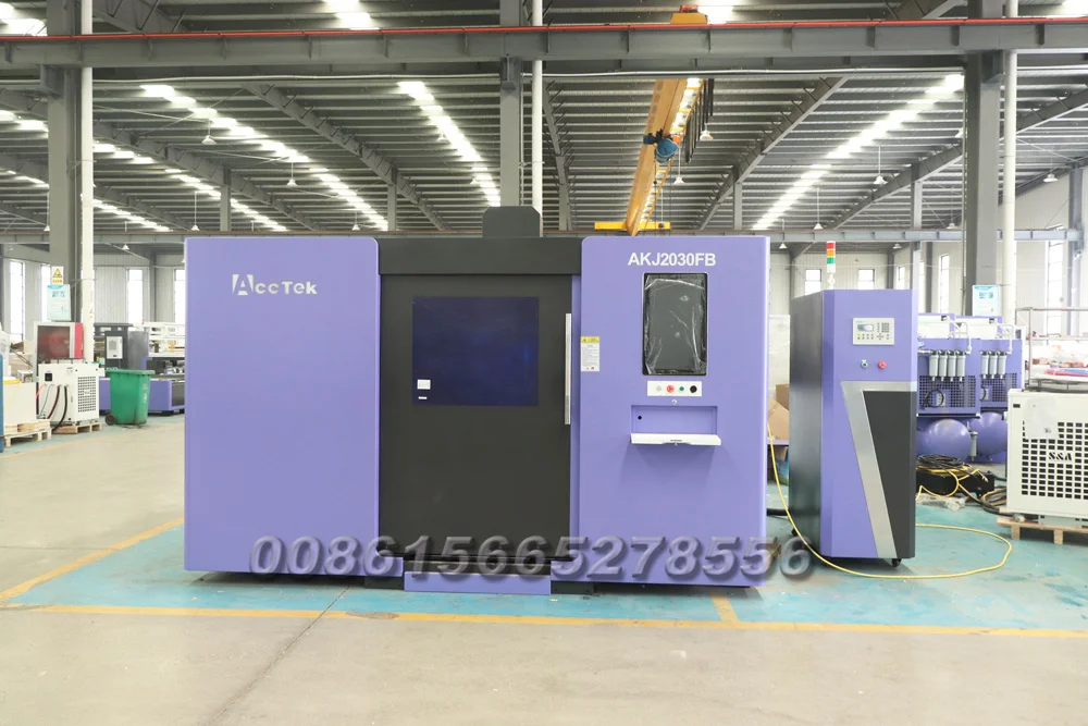 AccTek Fiber Laser Cutter 6kw Included Whole Closed Shell for Carbon Steel 22mm Stainless steel Aluminum