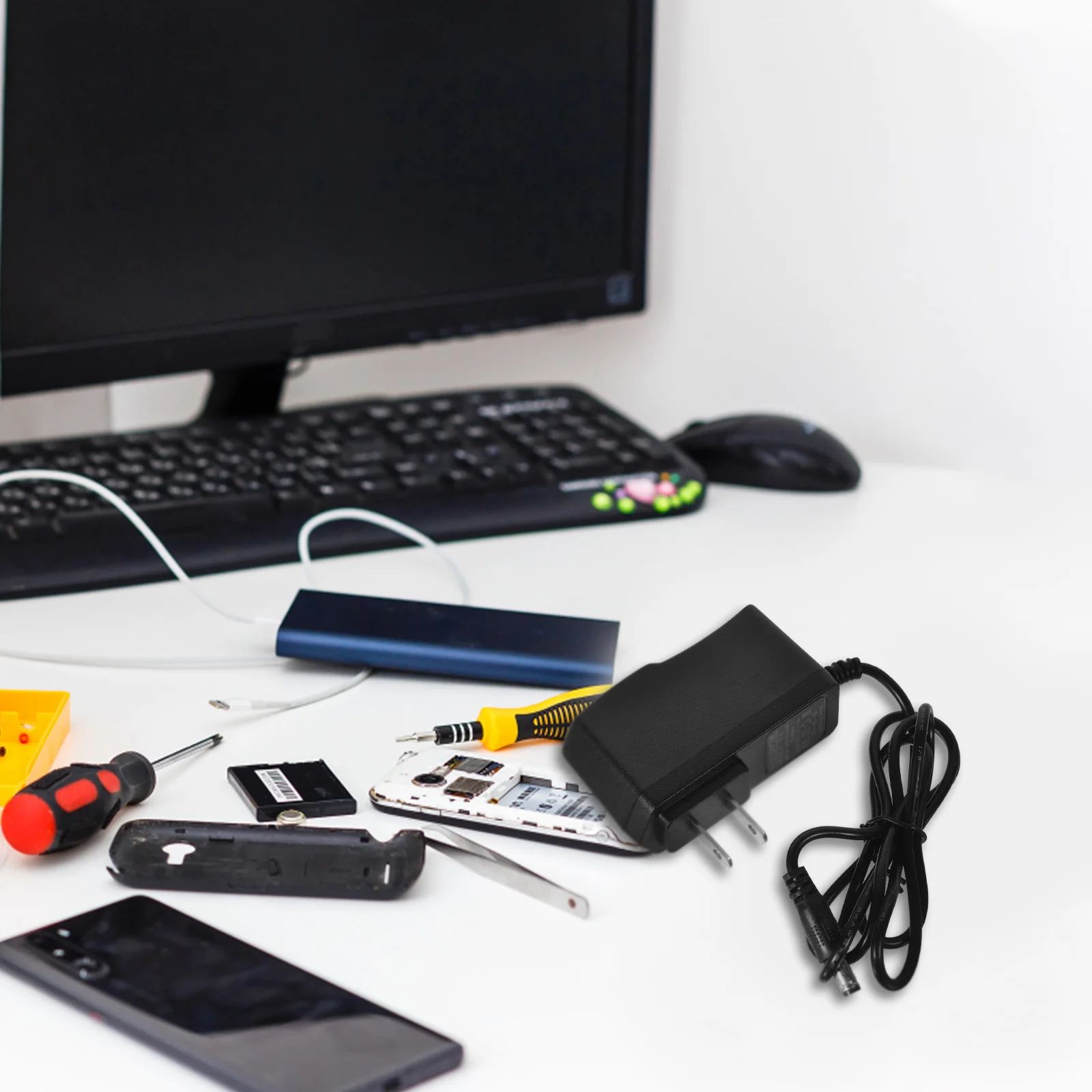 

Power Supply 12V 1A Dc Adapter Universal Voltage LED Light Plug Adapter Electronic Converter for Security Cameras LCD Displays