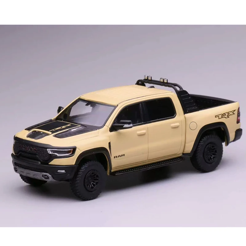 596 モデル 1:64スケール T-レックス RAM TRX 4X4ピックアップトラック