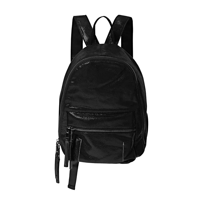 2026 Fashionable New Personalized High-end Silver Reflective Glossy Surface Multi Compartment Zipper Backpacks For Women Trendy