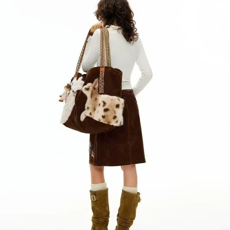 Women Leather Texture Plush Large Capacity Shoulder Bag Cute Retro Puppy Tote Bag Ladies Fashion Casual Versatile Crossbody Bags