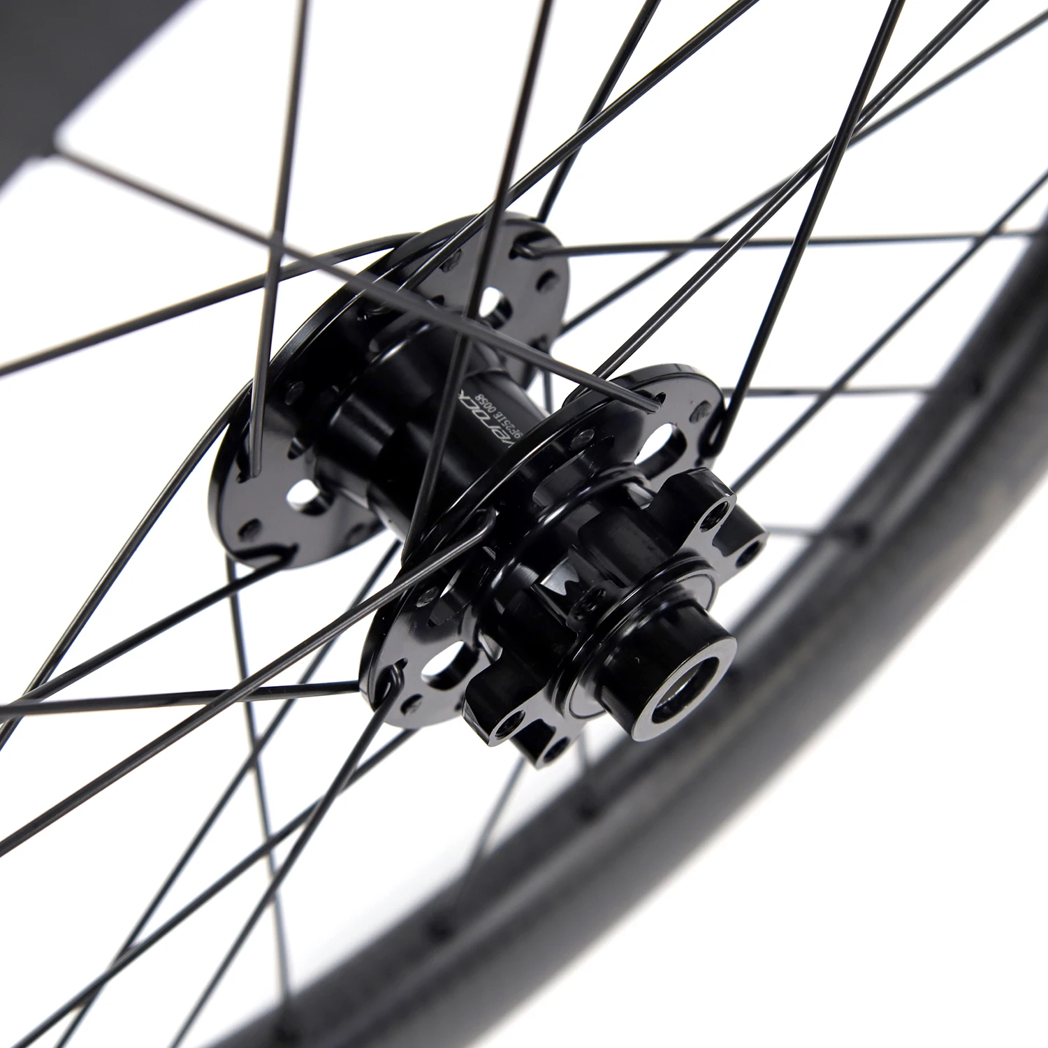 SILVEROCKバイクディスクブレーキハブフロント74mm x 9mm 24Hシールド2