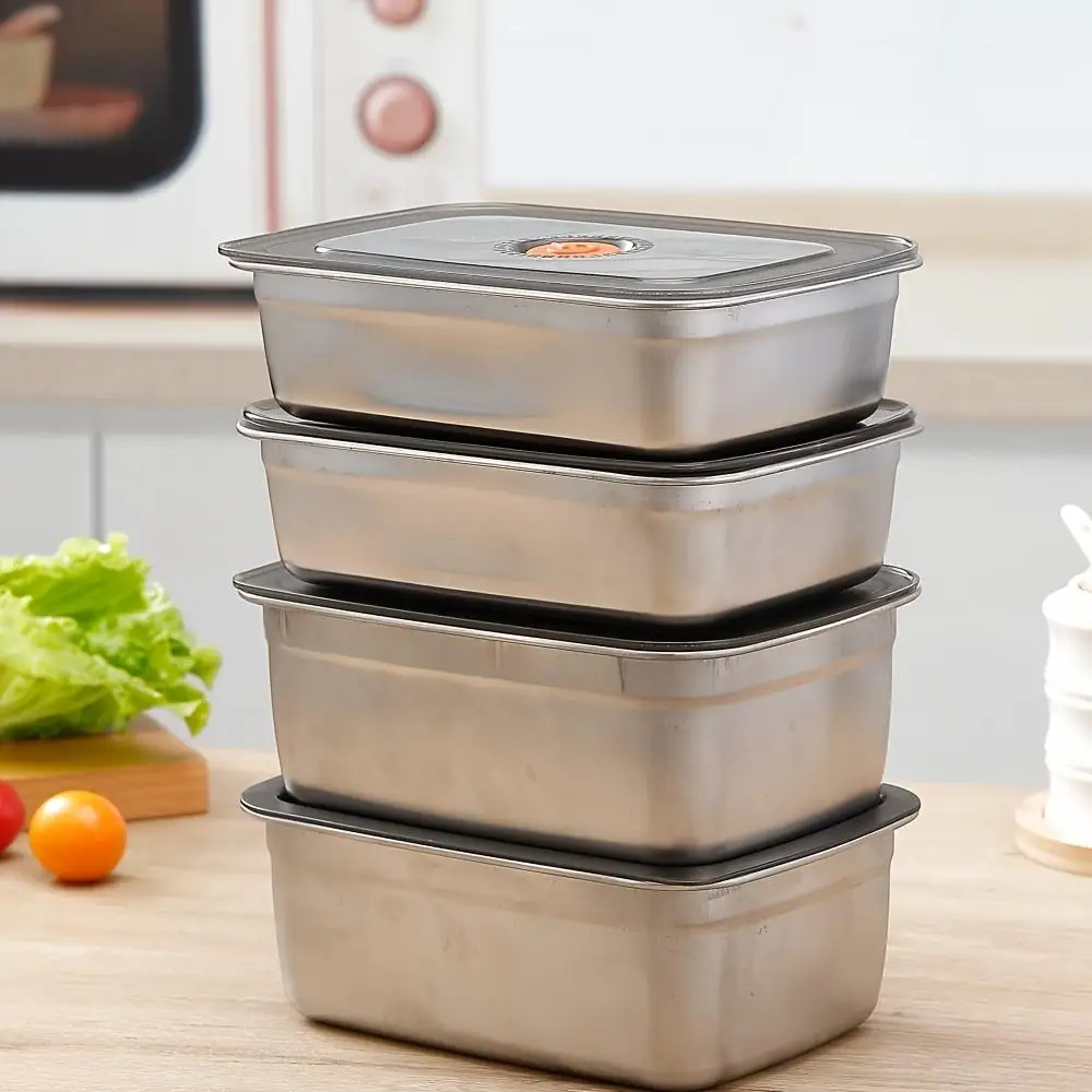 4 قطع من حاويات الطعام المصنوعة من الفولاذ المقاوم للصدأ مع أغطية، قابلة لإعادة الاستخدام وقابلة للتكديس ومضادة للتسرب، غطاء صمام أسود، ختم مثالي للفواكه واللحوم والخضروات - مثالية للمطبخ والثلاجة والنزهات والسفر والتخ
