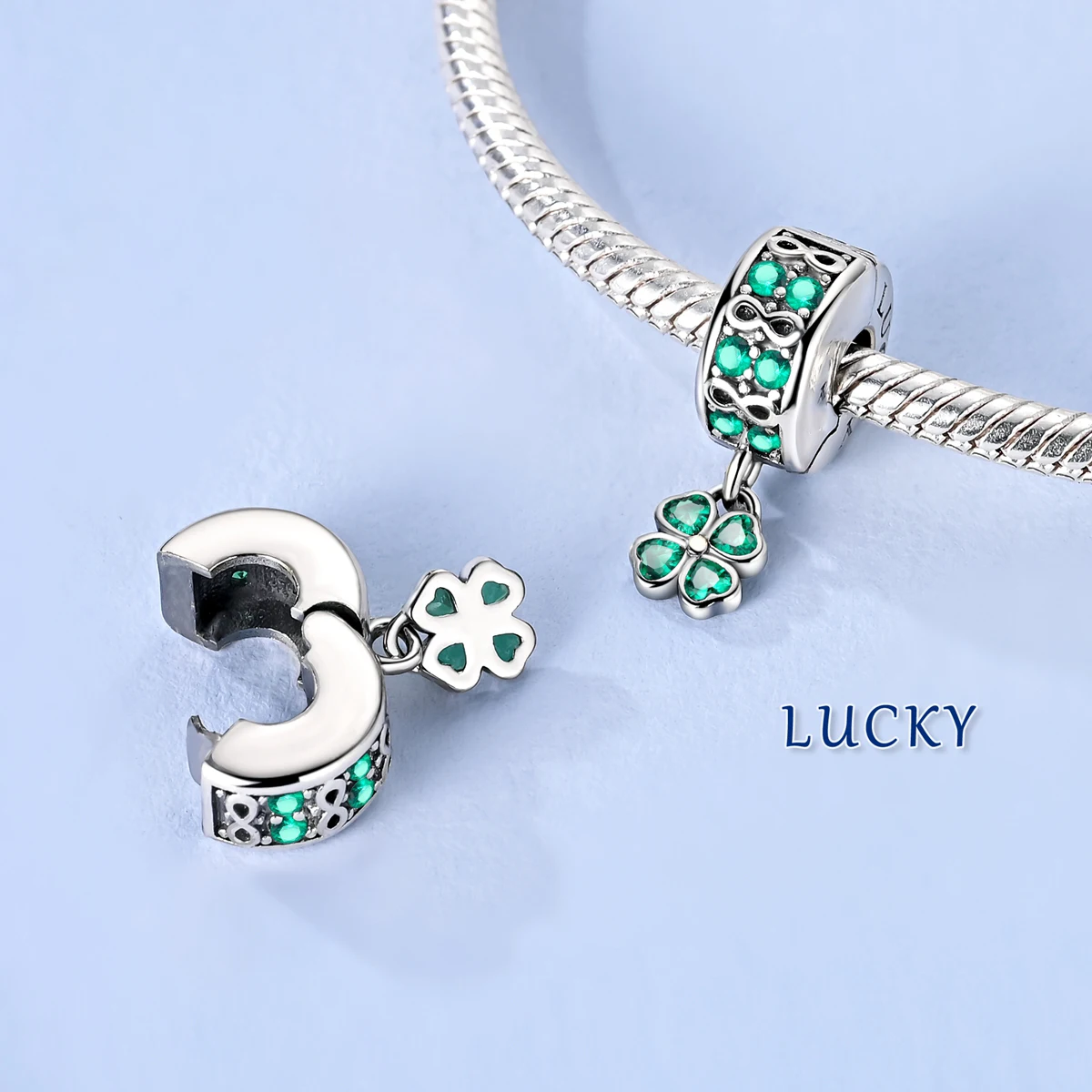 Charm in Argento Sterling 925  - Red Clover Flower recensione e prezzo