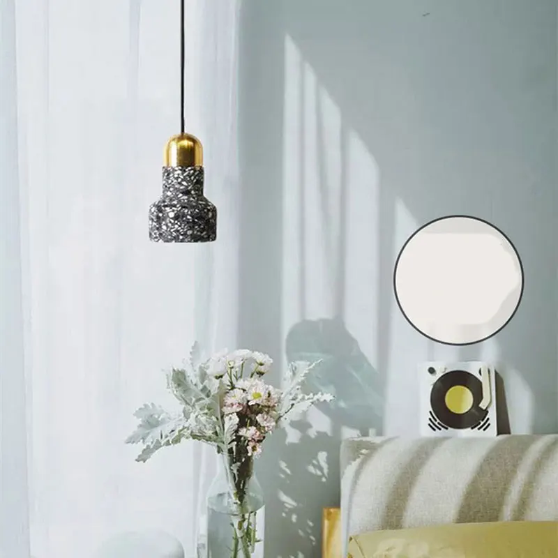 خمر الشمال تيرازو قلادة مصباح غرفة نوم السرير الثريا اليابانية الإبداعية مصمم مطعم ثريا صغيرة Droplight