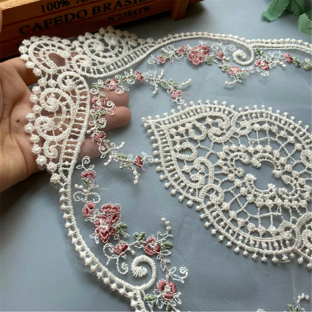 

31*44cm Rose Embroidered Tablecloth Handmade Lace Milk Silk Mesh Hollow Round Table Cover Wedding Party Dinner Table Decor