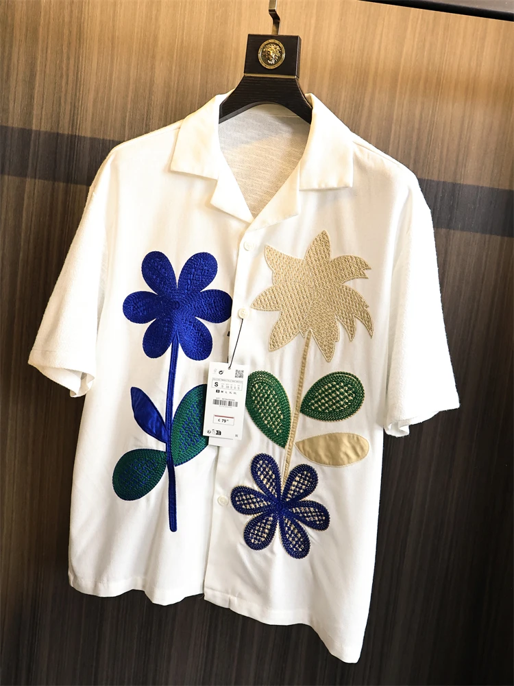 

Carved Floral Embroidery Loose Cuban Collar ort Sve Casual irt for Men Summer Breathable Comfortable Vintage Sle