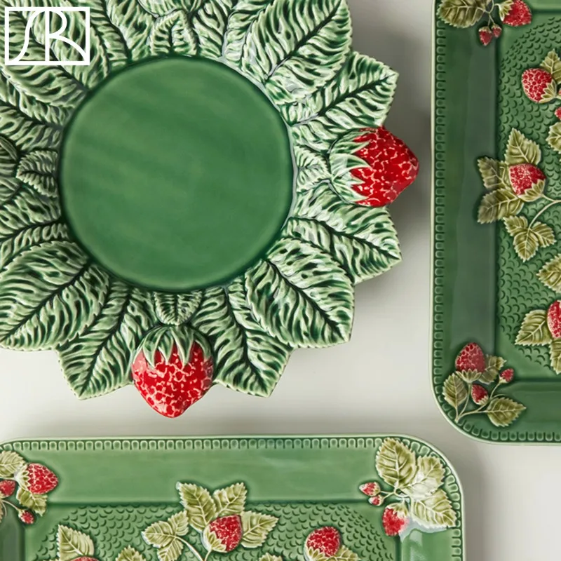 Ceramic pastoral strawberry round dinner plate, fruit dessert salad yogurt bowl