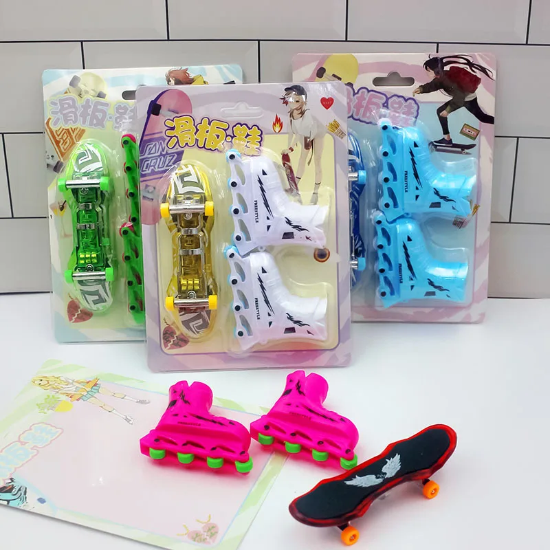 1 Set Novelty Funny Cool Skates Scooters Fingertip Toys Double-sided Inertia Skate Skates Creative Combination Children's Toys