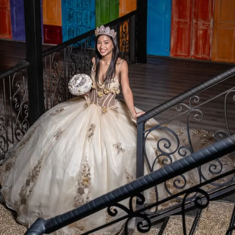 

Customized champagne color Quinceanera Dresses Off the Shoulder applique crystal 3D flower Long tail Vestido De 15 Quinceanera