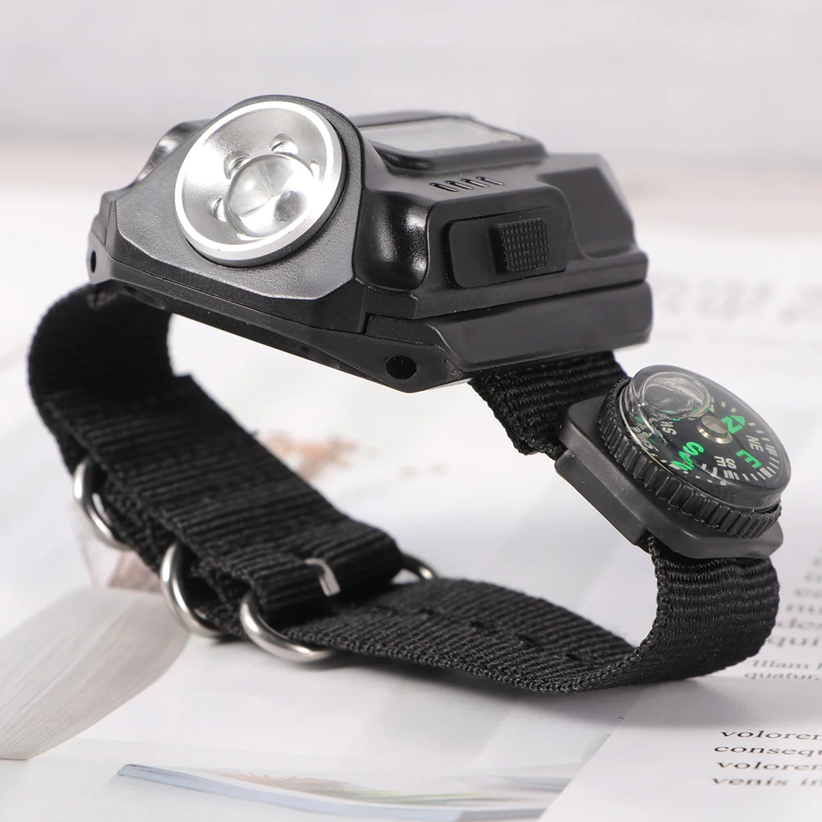 

Led Wristlight Rechargeable Usb Adjustable Nylon Strap Hand Flashlight For Camping Hiking Running Outdoor Tools