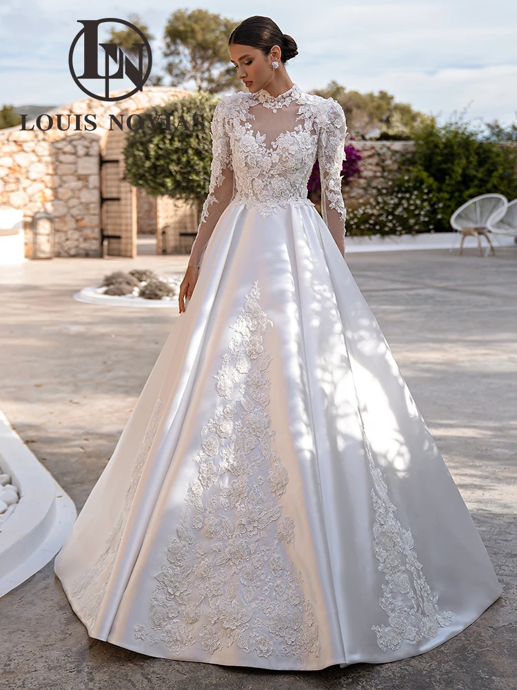 

LOUIS NOVIAS Lace Wedding Dresses Long Sleeves Bride Dresses Princess O-Neck Court Train A-Line Wedding Gown Vestidos De Novia