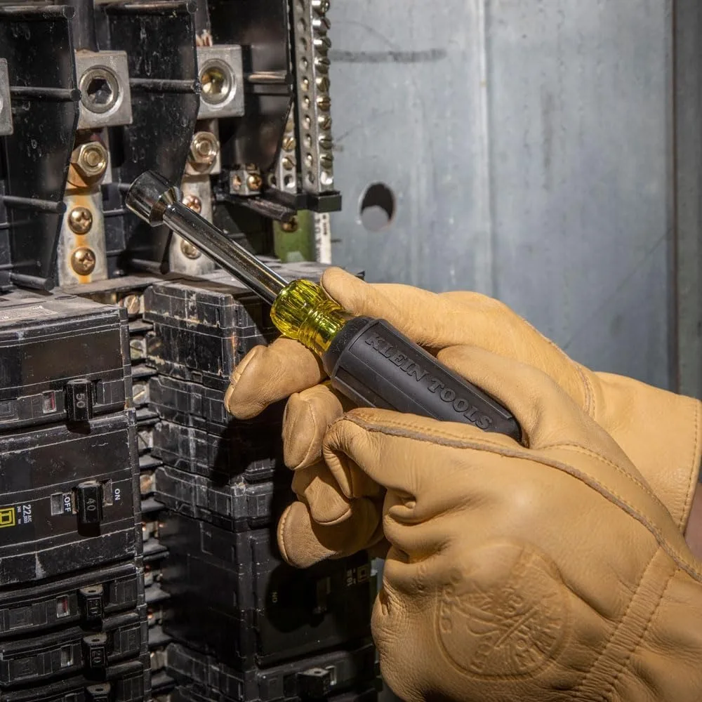 مجموعة مفكات صامولة مصنوعة أمريكية بمقاسات صامولة سداسية 3/16، 1/4، 5/16، 11/32، 3/8، 7/16، و1/2 بوصة على عمود 3 بوصة #4