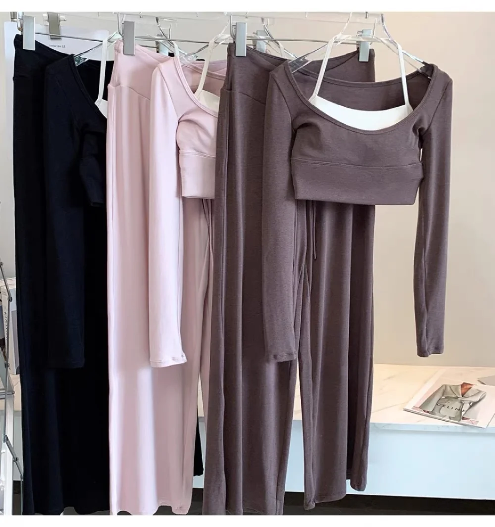 Damen Yoga-Top mit eckigem Ausschnitt, langen Ärmeln, integriertem BH, „Naked-Feeling“, Kontrastfarben, schmaler Passform, atmungsaktiv, Fitness-Workout-Crop-Top – Detail 15