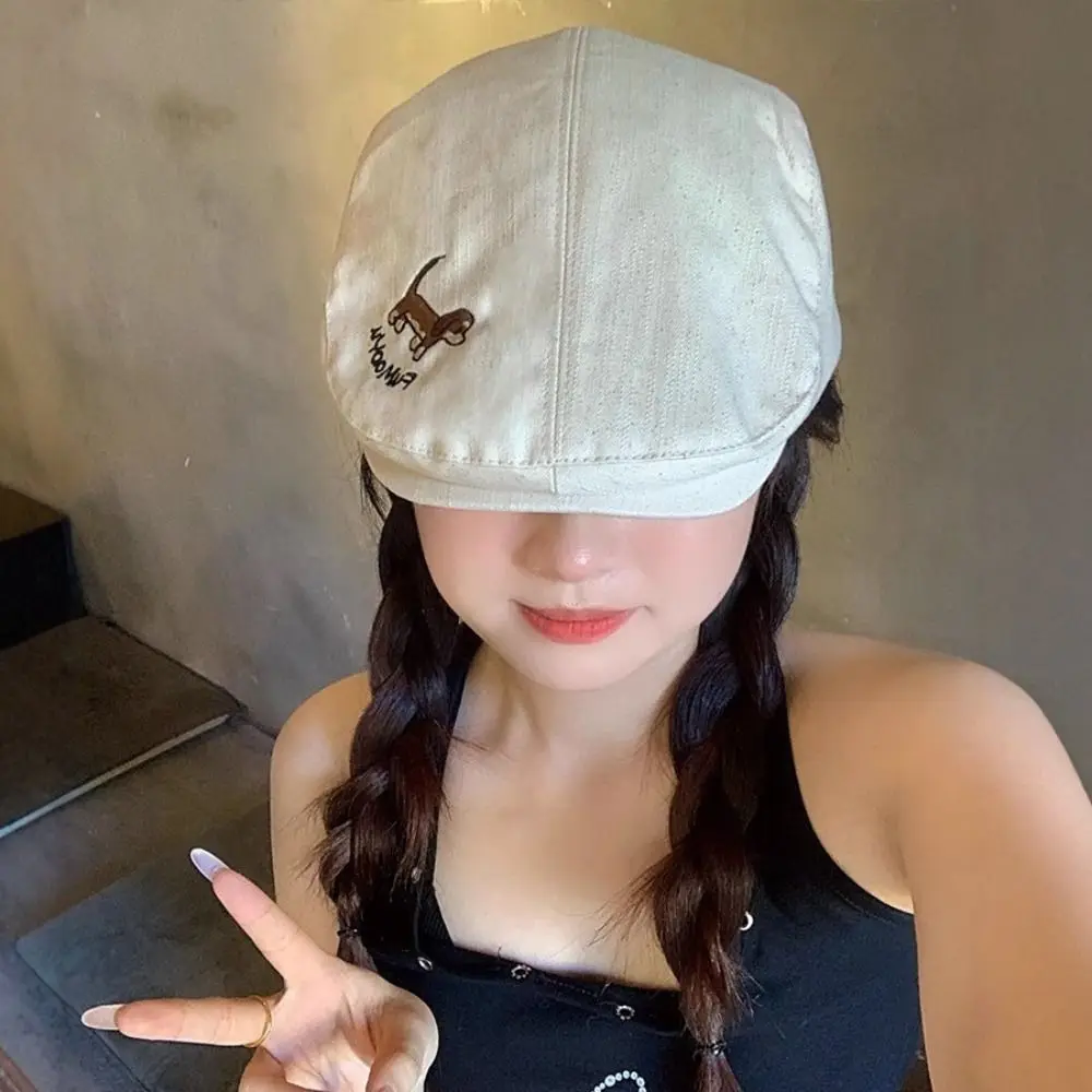 

Japanese Style Cartoon Forward Hat Short Brim Sunscreen Painter Hat Visor Casual Puppy Embroidery Berets Cap Streetwear