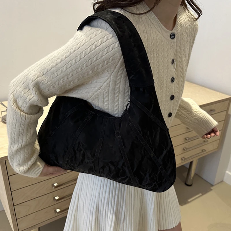 Borsa a tracolla di grande capacità per pendolarismo semplice casual in tinta unita Borsa tote pieghettata versatile sotto le ascelle