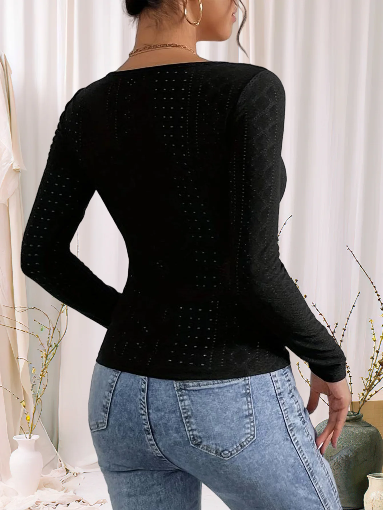 

A two-piece set of solid-color new square-neck T-shirts for autumn and winter in Europe and America