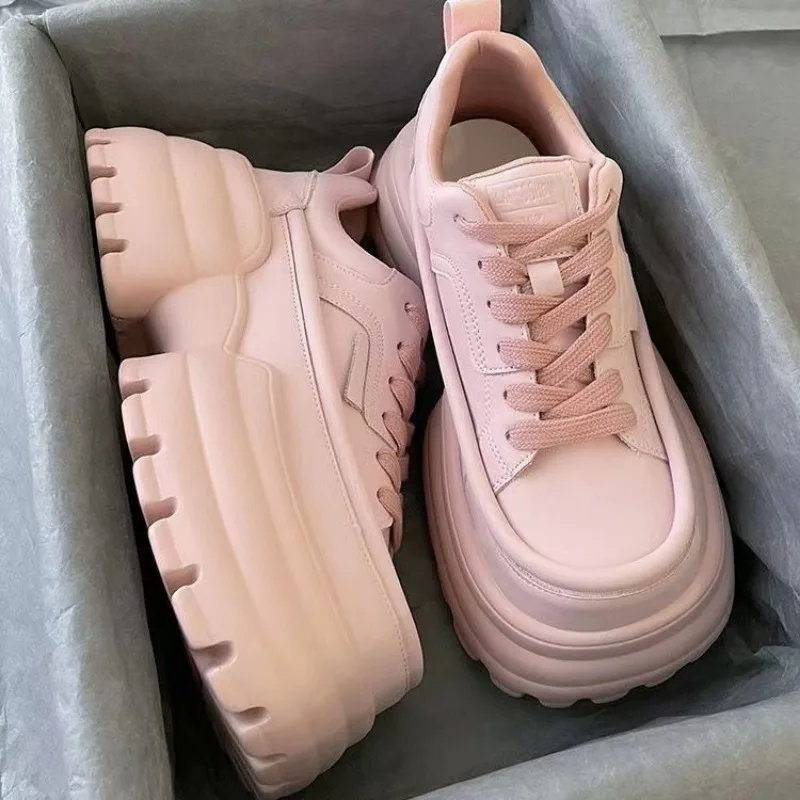 Schattige Roze Platform Sportschoenen Vrouw 2023 Dikke Zool Meisjes Sportschoenen Kawaii Fashion Casual Papa Schoenen Damesschoenen