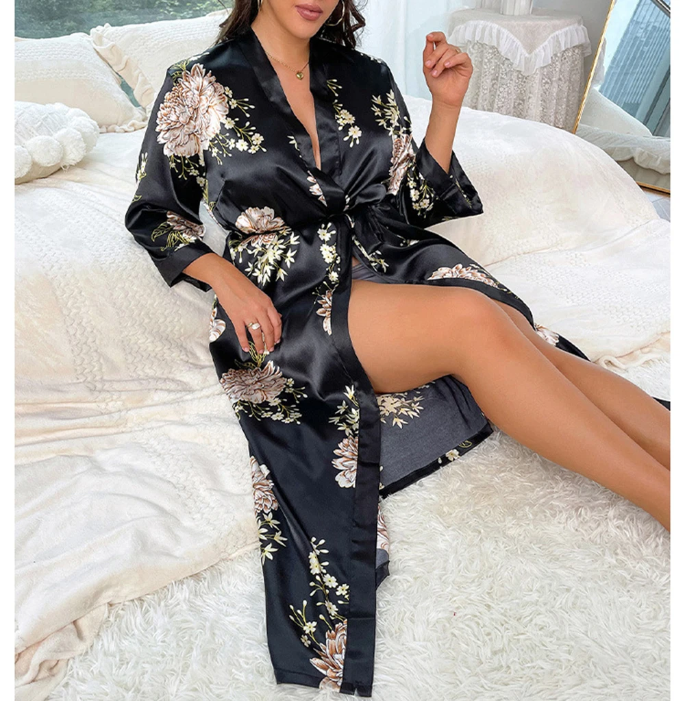 XL-5XL Women's Floral Printed Long Satin Robes Plus Size Long Silk Robes Super Large Size Kimonos Sleepwear Dressing Night Gown