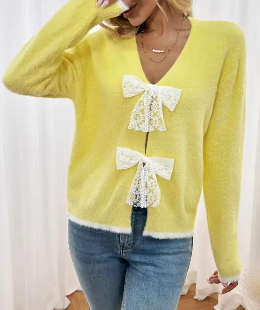 

Elegant Women's Sweater Jacket 2025 Autumn and Winter Hot New Color Blocked V-Neck Bow Pullover Sweater Jacket