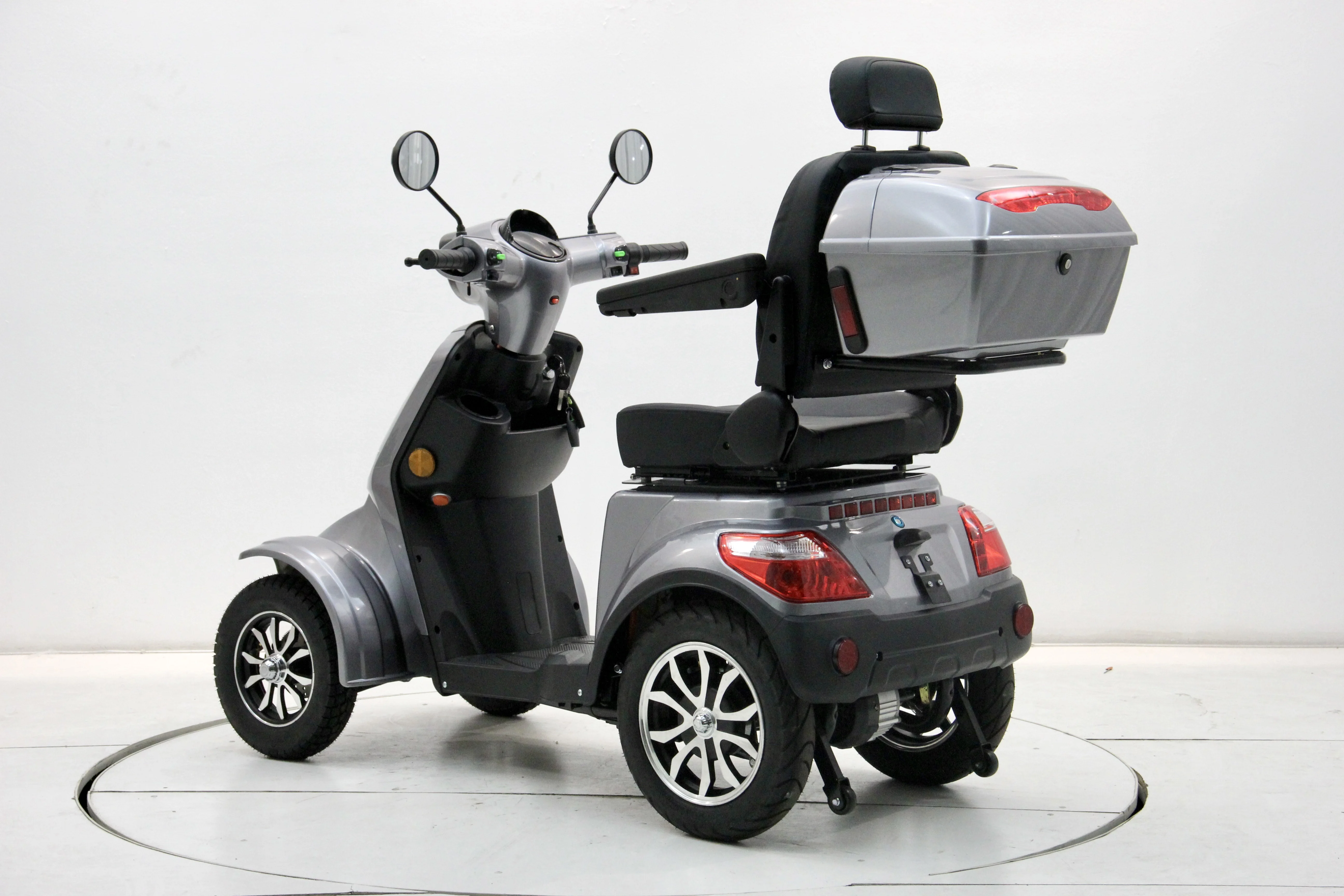 Factory Hot Selling 2025 Popular Lead Acid Battery Mobility Scooter Electric Motorcycle Factory Wholesale Handicapped 1000W 25KM