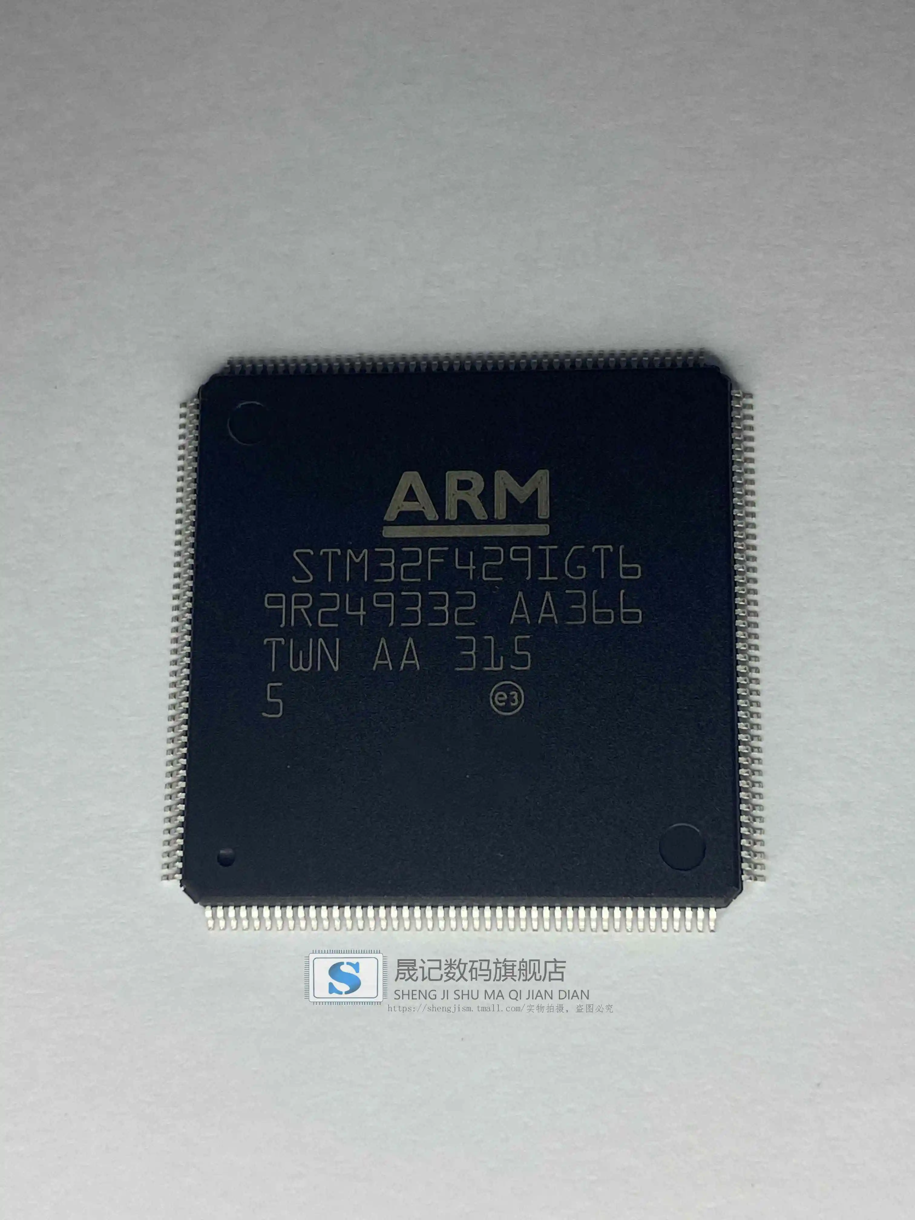 STM32F429IIT6 STM32F429IGT6 STM32F429IIT6J QFP176 10 قطعة