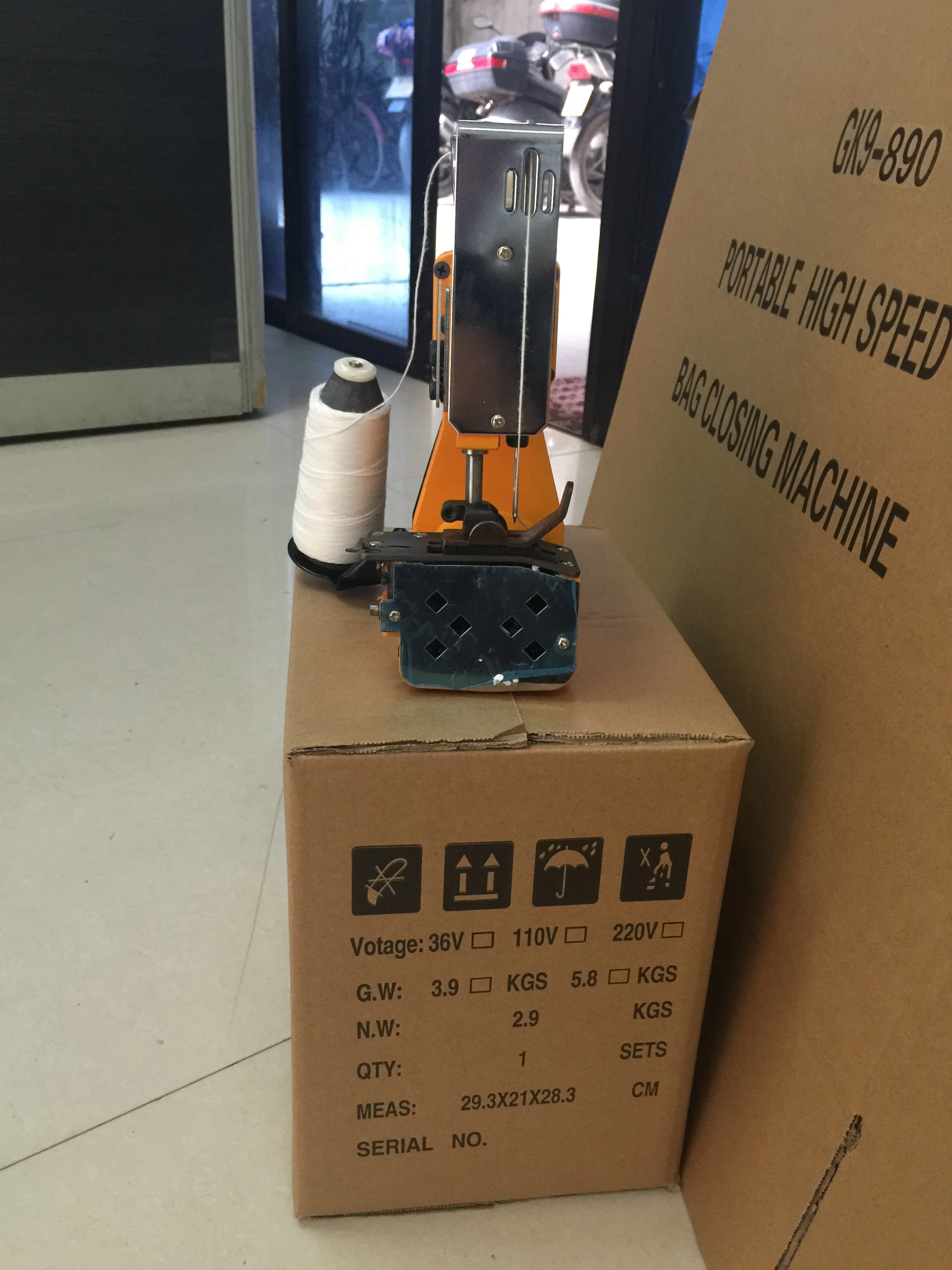 Machine à coudre professionnelle à commande manuelle, prix de la Machine à coudre de sac/ferme-sac électrique, Machine à coudre industrielle