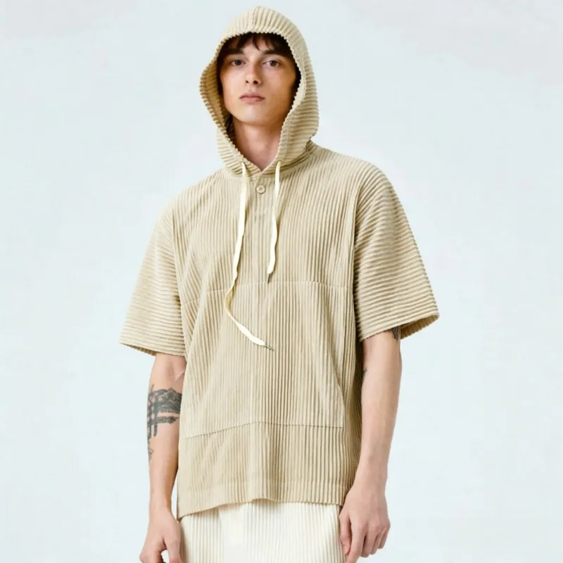 Miyake Japan Style Pleated Hooded Sweatshirt New Simple Casual Loose Men's Summer Short Sleeve Fashion Large Size Drawstring Top