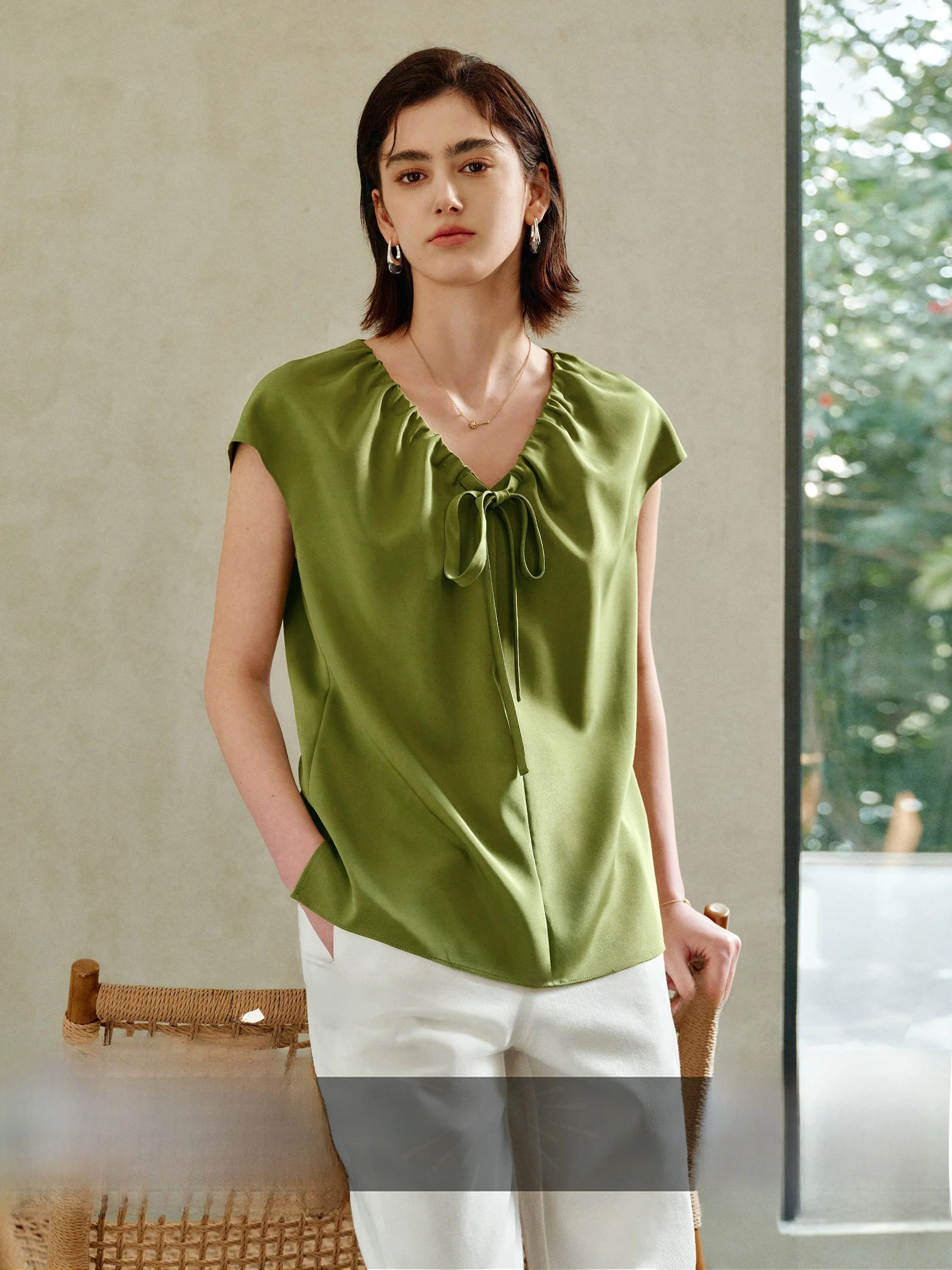 

Шелковая блузка CA Soft Silk с V-образным вырезом и коротким рукавом, женская летняя шелковая блузка прямого кроя во французском стиле