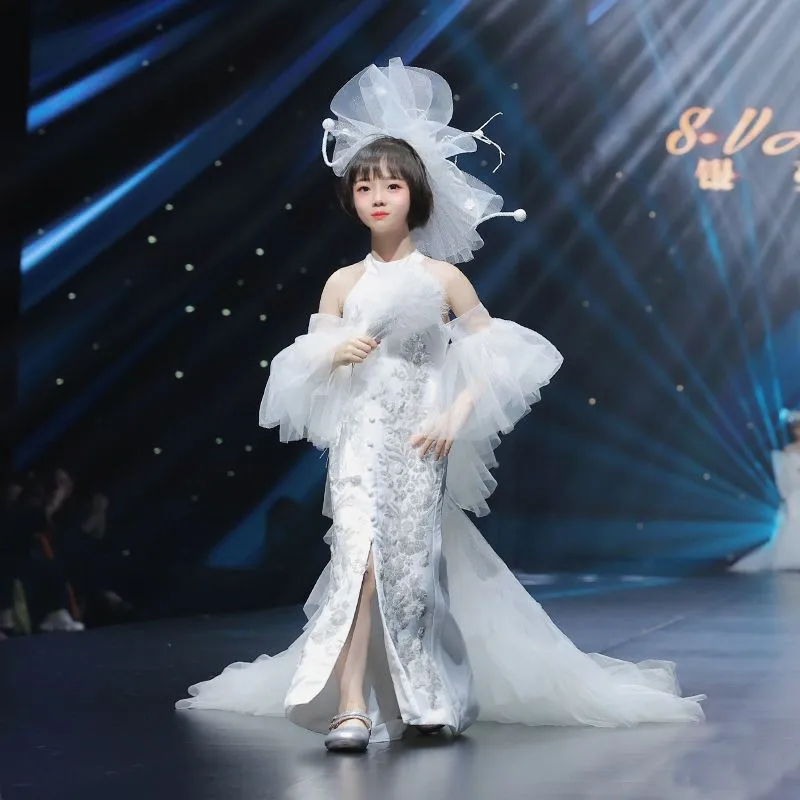 

Chinese Style Girls Princess Party Dress with Long Train for Fashion Show Children Model Performance Pageant Formal Celebration