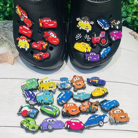 Sandalias Crocs Rayo Mcqueen Crocs De Cars Para Adultos Relâmpago Mcqueen Crocs De Cars Para Adultos 20 Piezas Colección De Coches  De Disney Pixar, Dijes Para Zapatos