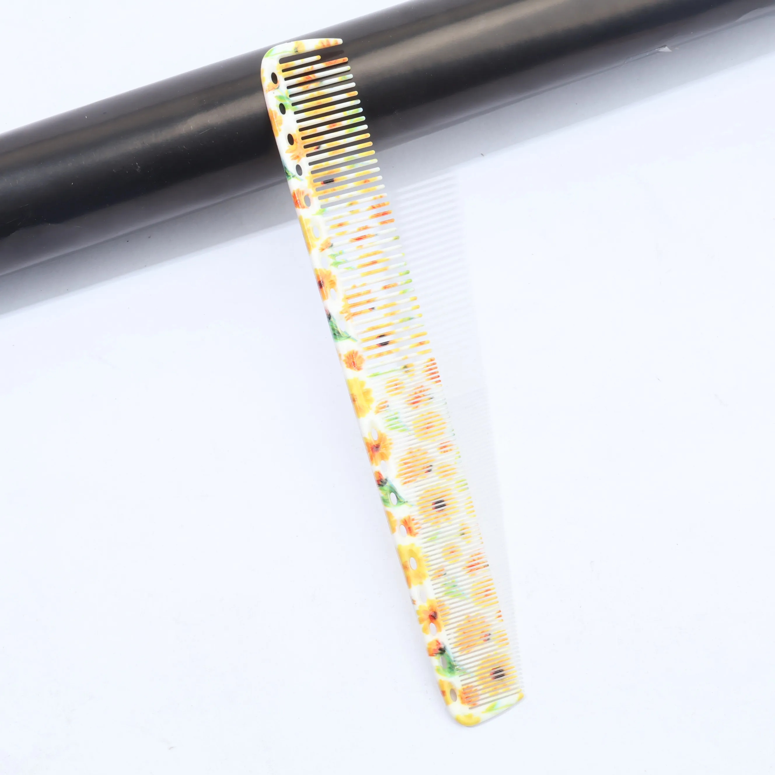 Double-Sided Floral Hair Cutting Comb, Wide/Fine Teeth, Men's Fading & Women's Styling, Effortless Detangling